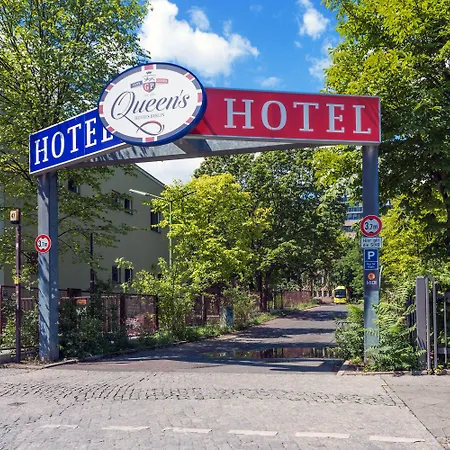 Hotel Queens Park
